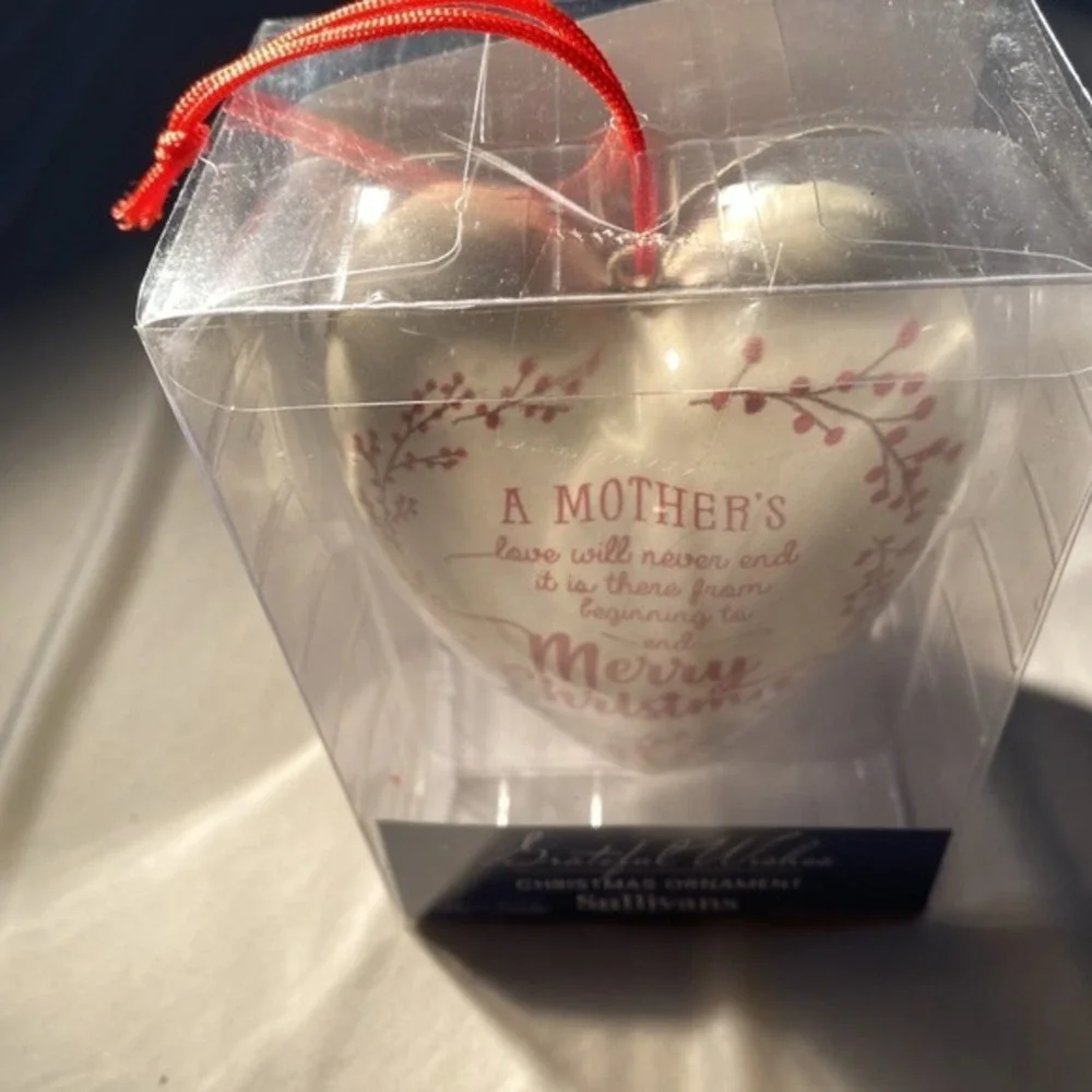 Chistmas Mother Ornament By Sullivan's Greatful Wishes‎ 3686